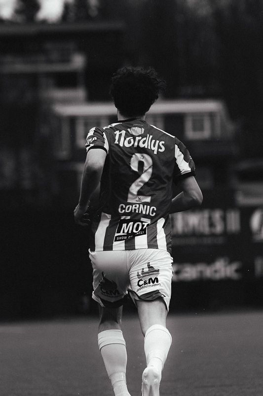 Trykk av navn og nummer